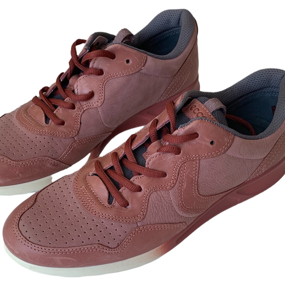 ecco Gemma Womens Low Cut Leather Shoes Sneakers Color Brick Size 10.5 US 41 EU